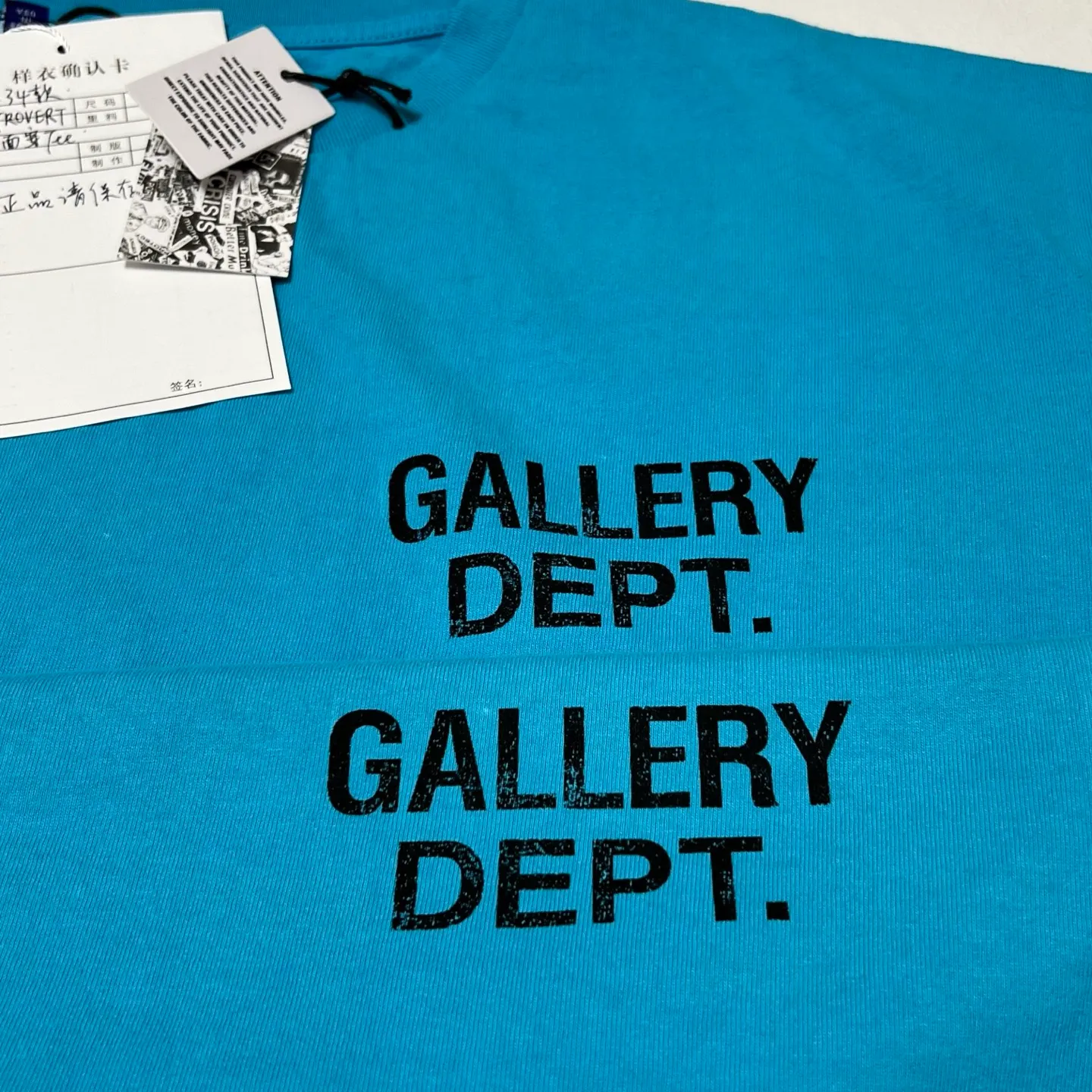 Pattern comparison GALLERY DEPT. FRENCH TEE/LIGHT TEAL Lake Blue French Lake Blue S-XL Summer dopamine color American retro Original consistent OE yarn bobbin fabric Garment dyeing Printing heavy wash water distressing simulated natural distressing effect Correct accessories Top purchasing level